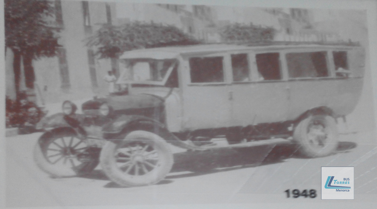 Microbús de Torres Allés Autocares en 1948
